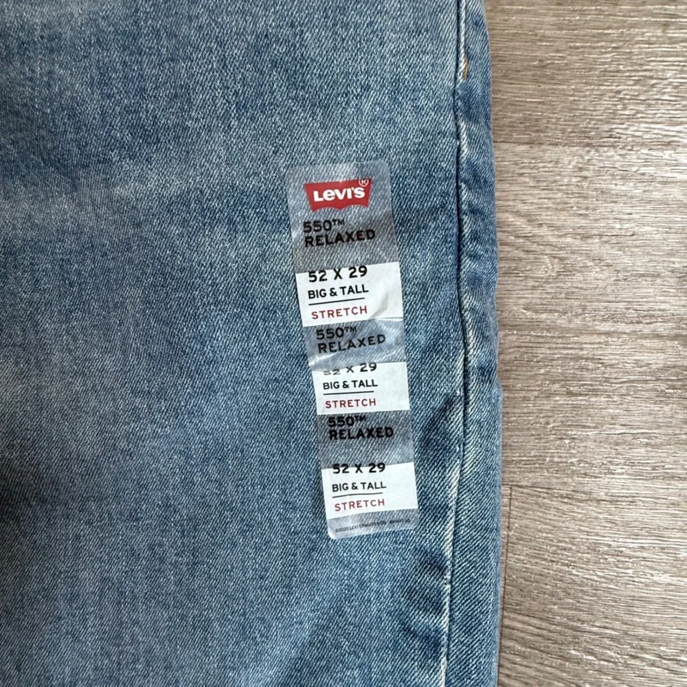 Levis 550 Relaxed Fit Big and Tall Stretch Jeans Blue 52x29 Medium Wash NEW